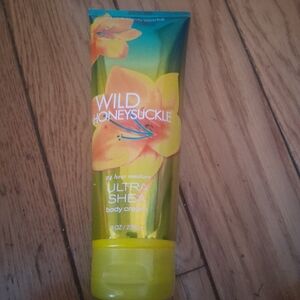 Bath & Body Works Wild Honeysuckle Ultra Shea Body Cream - Yellow and Blue